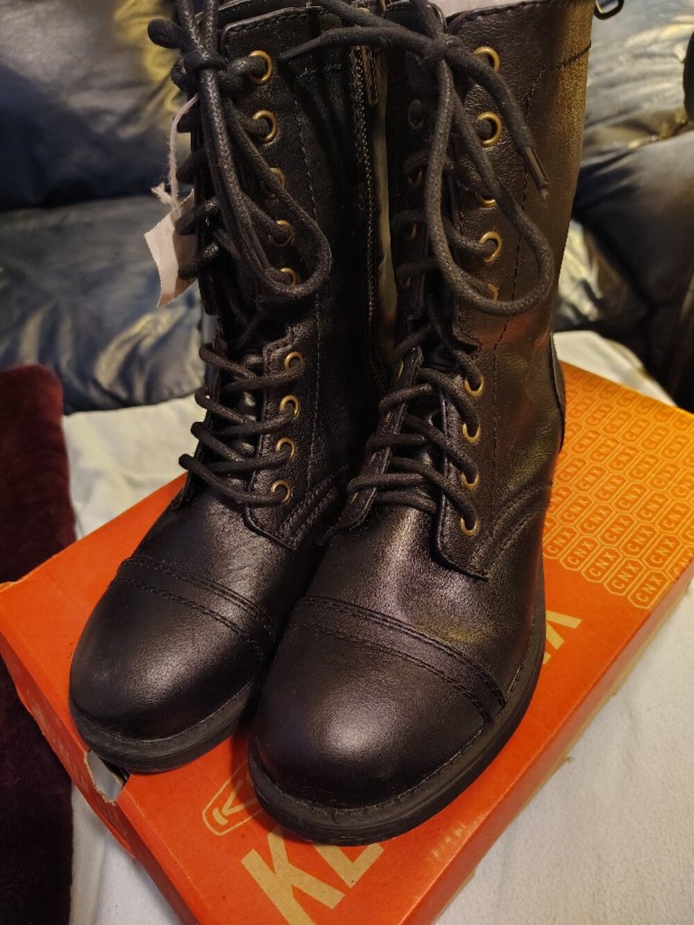 Brash Women's Combat Boots Black Faux Leather Lace-up and zipper Size 7 NWT